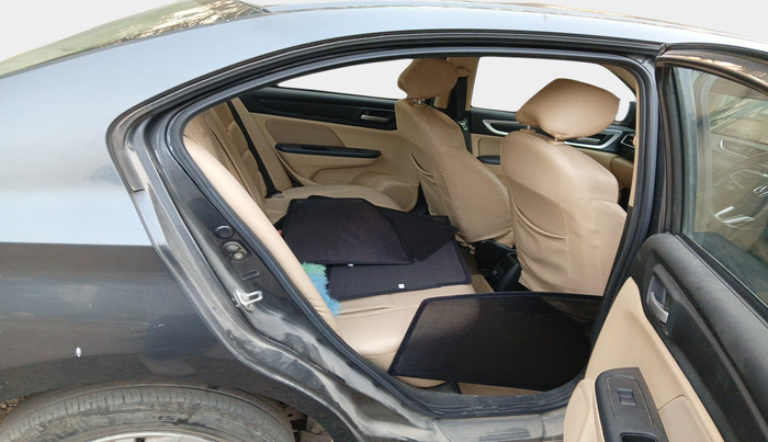 2022 Honda Amaze 1.2L I-VTEC S, Petrol, Manual, 15,341 km, interior