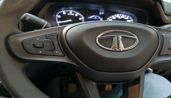 2021 Tata PUNCH ADVENTURE MT, Petrol, Manual, 28,497 km, interior