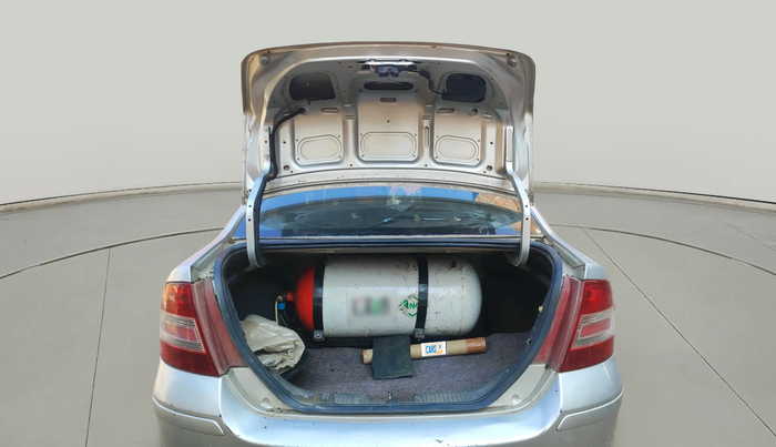 2012 Ford Fiesta Classic LXI 1.6 PETROL, Petrol, Manual, 1,09,003 km, exterior