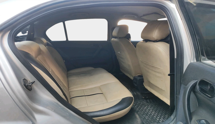 2012 Ford Fiesta Classic LXI 1.6 PETROL, Petrol, Manual, 1,09,003 km, interior