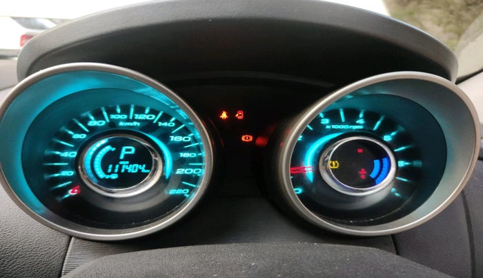 2019 Mahindra XUV500 W11 AT, Diesel, Automatic, 1,11,404 km, interior