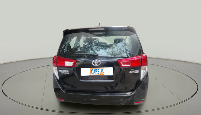 2022 Toyota Innova Crysta 2.4 VX 8 STR, Diesel, Manual, 67,254 km, exterior