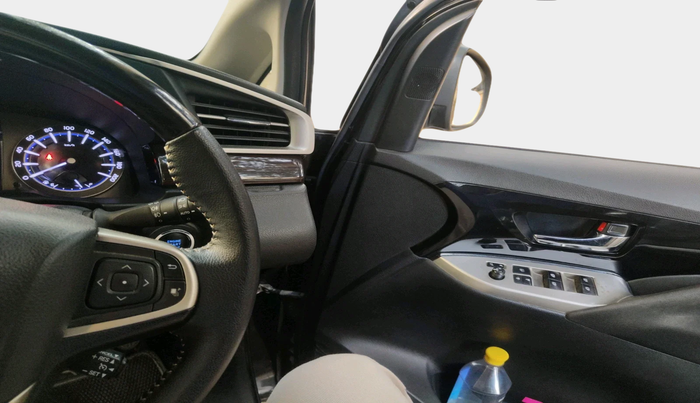 2022 Toyota Innova Crysta 2.4 VX 8 STR, Diesel, Manual, 67,254 km, interior