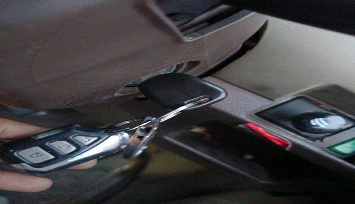 2011 Maruti Zen Estilo LXI, Petrol, Manual, 1,69,998 km, interior