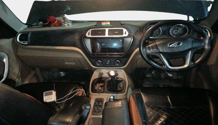 2017 Mahindra TUV300 T8, Diesel, Manual, 1,03,595 km, interior