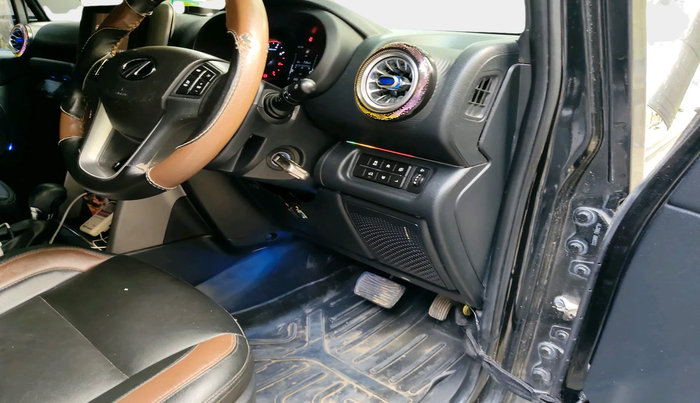 2021 Mahindra Thar LX PETROL HT 4WD AT, Petrol, Automatic, 35,547 km, interior
