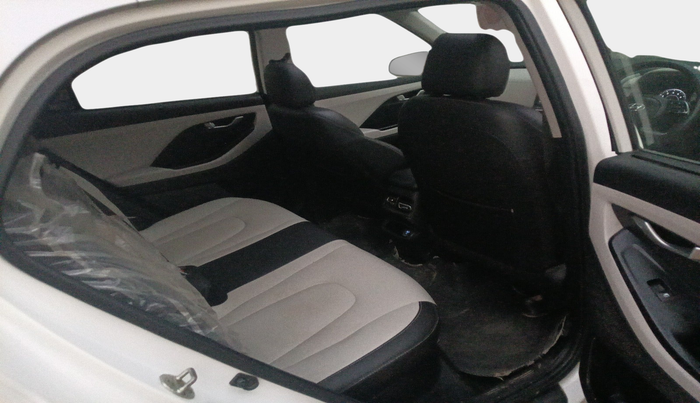 2022 Hyundai Creta SX 1.5 PETROL, Petrol, Manual, 6,868 km, interior