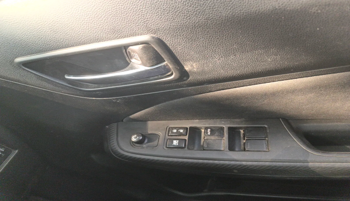 2024 Maruti Swift VXI, Petrol, Manual, 13,859 km, interior