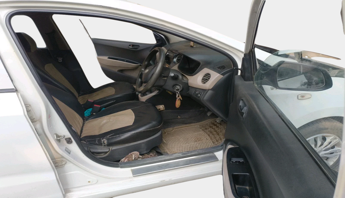 2015 Hyundai Xcent BASE 1.2, Petrol, Manual, 81,200 km, interior