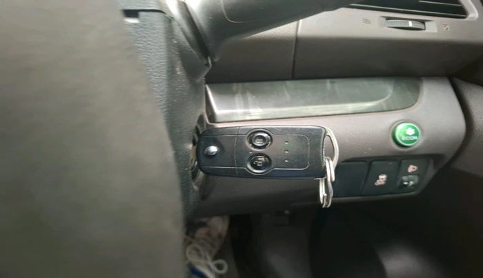 2016 Honda CRV 2.0L I-VTEC 2WD AT, Petrol, Automatic, 1,51,309 km, interior