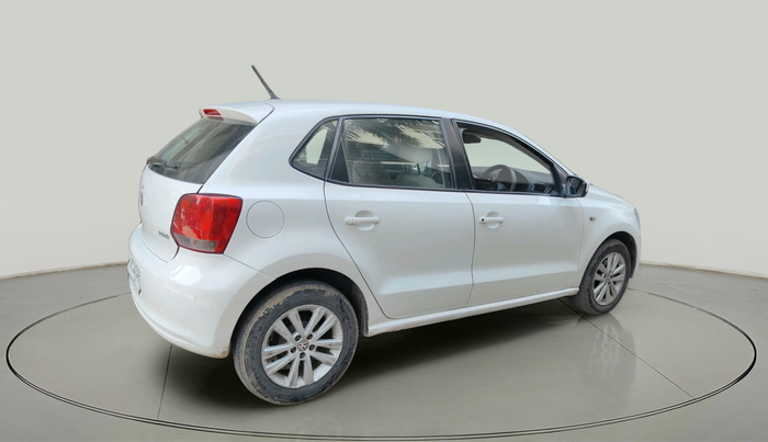 2013 Volkswagen Polo HIGHLINE1.2L, Petrol, Manual, 1,27,253 km, exterior
