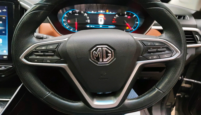 2022 MG HECTOR PLUS SHARP 1.5 PETROL TURBO CVT 6-STR, Petrol, Automatic, 54,876 km, interior