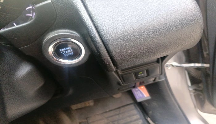 2019 Toyota Innova Crysta 2.8 ZX AT 7 STR, Diesel, Automatic, 68,130 km, interior