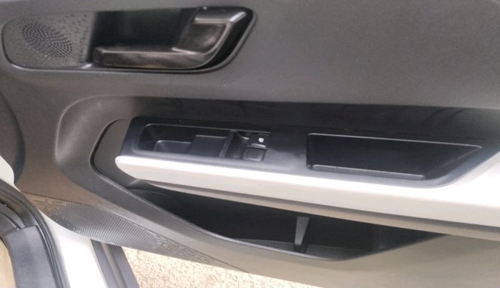 2024 Tata PUNCH PURE MT, Petrol, Manual, 12,089 km, interior