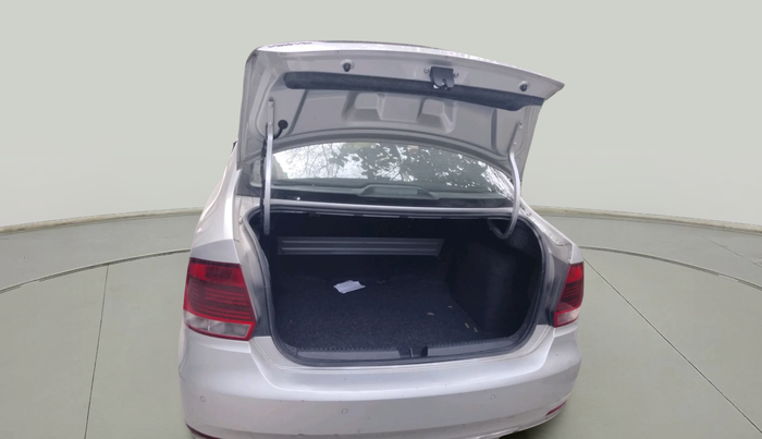 2016 Volkswagen Vento HIGHLINE PETROL AT, Petrol, Automatic, 99,789 km, exterior