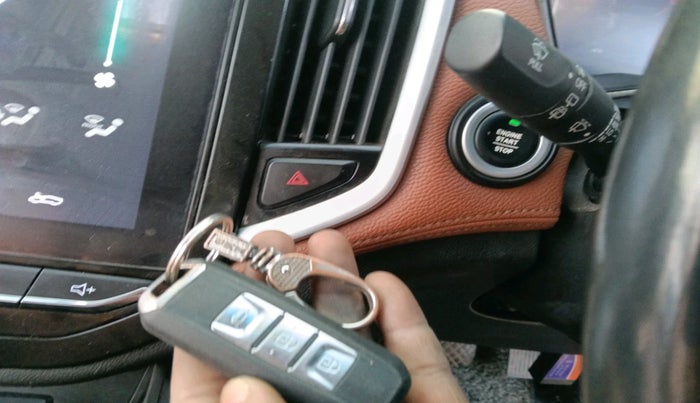 2020 MG HECTOR PLUS SHARP 1.5 PETROL TURBO DCT 6-STR, Petrol, Automatic, 79,752 km, interior