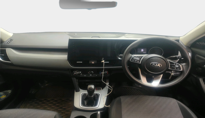 2021 KIA SELTOS HTE 1.5 PETROL, Petrol, Manual, 49,724 km, interior