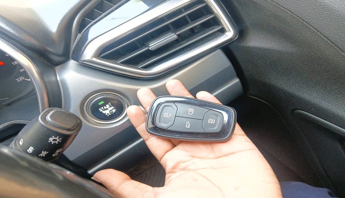 2021 Tata Harrier XZA PLUS 2.0L, Diesel, Automatic, 1,10,317 km, interior
