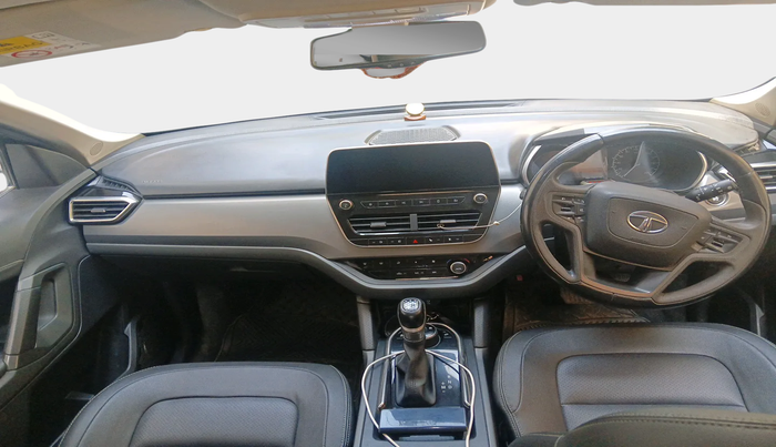 2021 Tata Harrier XZA PLUS 2.0L, Diesel, Automatic, 1,10,317 km, interior