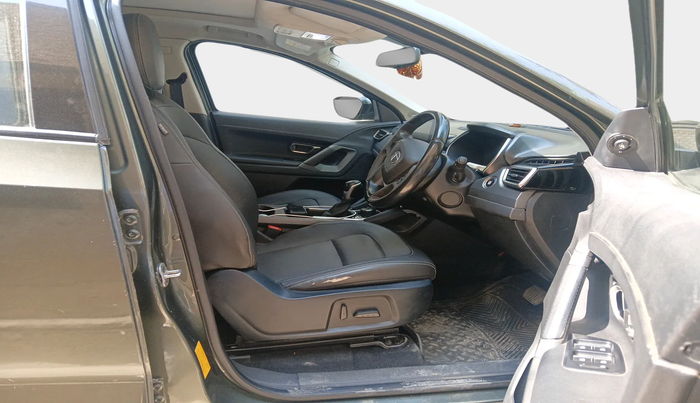 2021 Tata Harrier XZA PLUS 2.0L, Diesel, Automatic, 1,10,317 km, interior