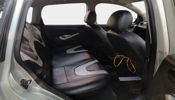 2012 Ford Figo TITANIUM 1.2 PETROL, Petrol, Manual, 83,943 km, interior