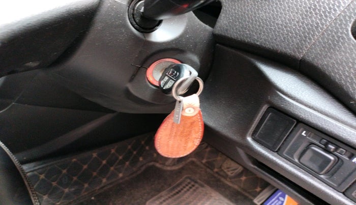 2021 Maruti Vitara Brezza LXI, Petrol, Manual, 39,256 km, interior