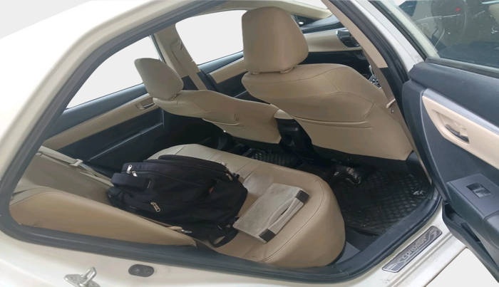 2015 Toyota Corolla Altis VL CVT PETROL, Petrol, Automatic, 1,05,510 km, interior