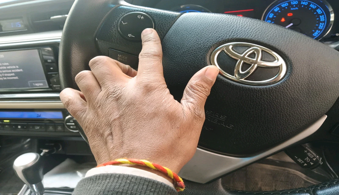 2015 Toyota Corolla Altis VL CVT PETROL, Petrol, Automatic, 1,05,510 km, interior