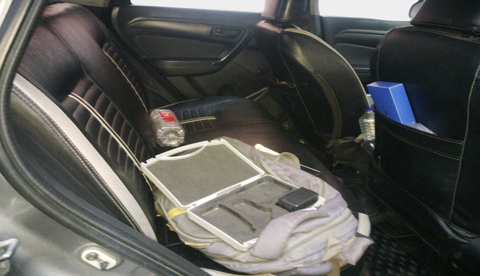 2019 Maruti Vitara Brezza LDI, Diesel, Manual, 97,977 km, interior