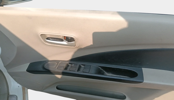 2016 Maruti Celerio VXI CNG, Petrol, Manual, 1,45,446 km, interior