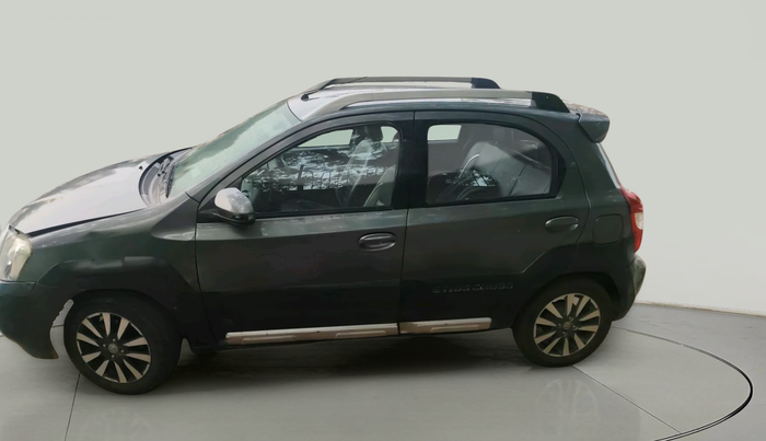 2014 Toyota Etios CROSS 1.2 G, Petrol, Manual, 1,34,334 km, exterior