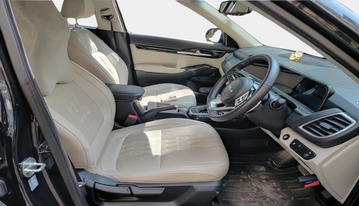 2024 KIA SELTOS HTX IVT, Petrol, Automatic, 4,708 km, interior