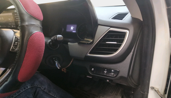 2023 KIA SELTOS HTK 1.5 PETROL, Petrol, Manual, 43,506 km, interior