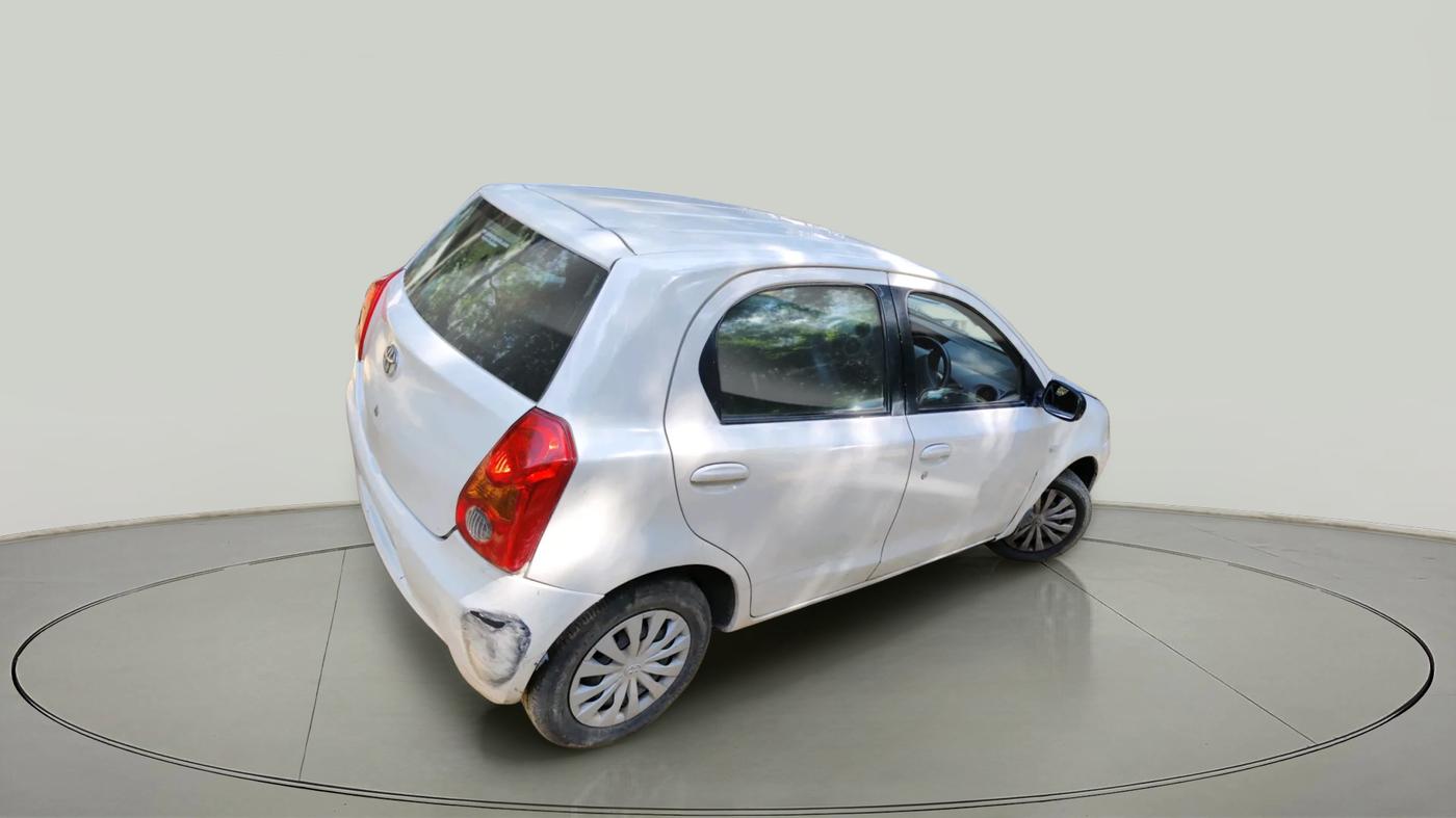 2011 Toyota Etios Liva G, Petrol, Manual, 1,18,748 km, exterior