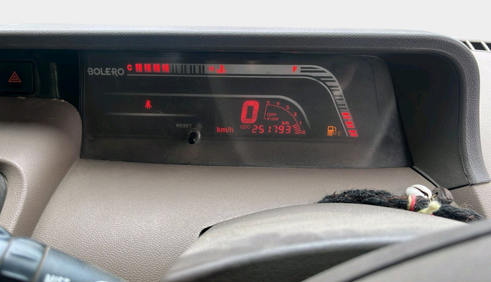 2016 Mahindra Bolero POWER PLUS ZLX, Diesel, Manual, 2,51,793 km, interior