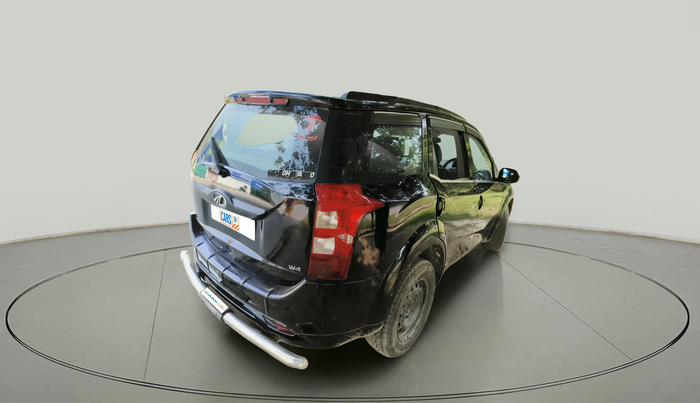 2015 Mahindra XUV500 W4, Diesel, Manual, 1,31,128 km, exterior