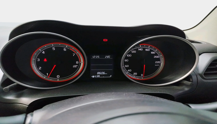 2023 Maruti Swift ZXI, Petrol, Manual, 8,606 km, interior