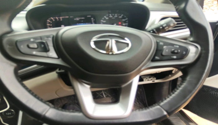 2023 Tata ALTROZ XZA, Petrol, Automatic, 16,445 km, interior