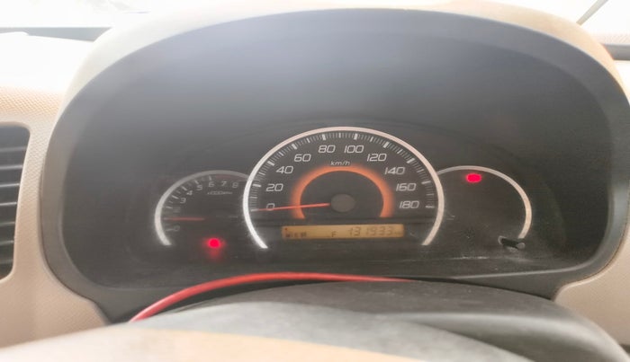 2016 Maruti Wagon R 1.0 VXI, Petrol, Manual, 1,31,933 km, interior