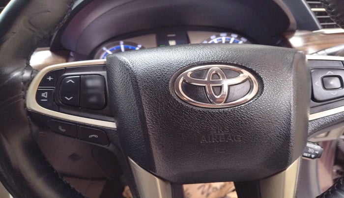 2016 Toyota Innova Crysta 2.8 ZX AT 7 STR, Diesel, Automatic, 1,17,564 km, interior