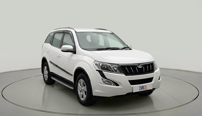 2018 Mahindra XUV500 W6 AT 1.99, Diesel, Automatic, 94,373 km, exterior