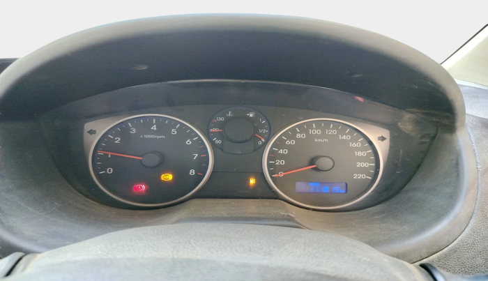 2013 Hyundai i20 SPORTZ 1.2, Petrol, Manual, 1,11,819 km, interior