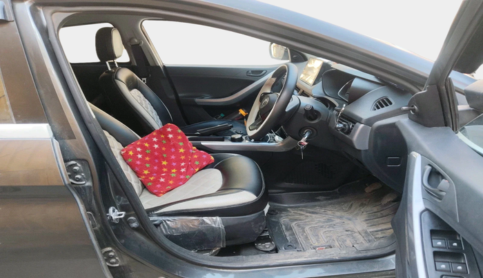 2023 Tata NEXON XE PETROL, Petrol, Manual, 10,203 km, interior