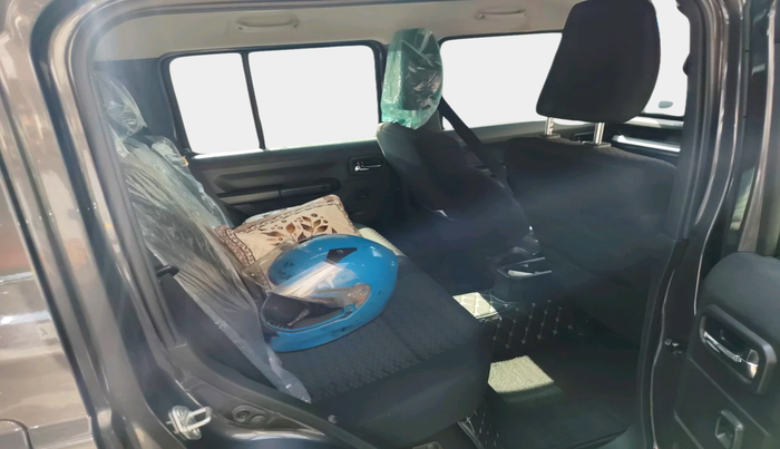 2025 Maruti JIMNY ALPHA ALL GRIP PRO MT, Petrol, Manual, 15,976 km, interior