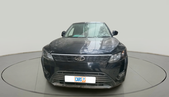2022 Mahindra XUV300 W4 1.2 PETROL, Petrol, Manual, 37,759 km, exterior