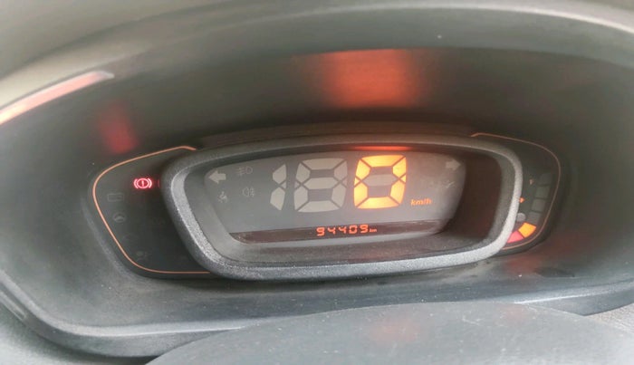 2016 Renault Kwid RXT 0.8, Petrol, Manual, 94,409 km, interior