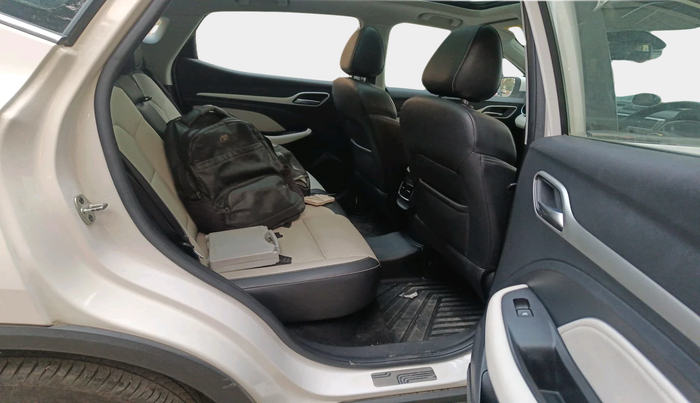 2021 MG ASTOR SHARP 1.5 CVT, Petrol, Automatic, 41,287 km, interior