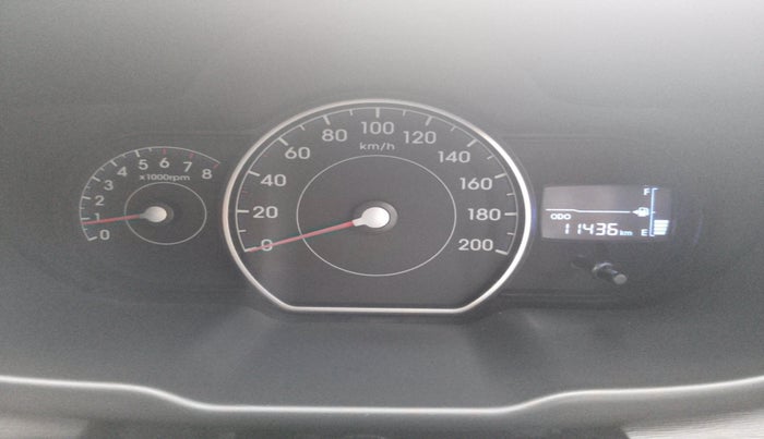2014 Hyundai i10 MAGNA 1.1, Petrol, Manual, 11,436 km, interior