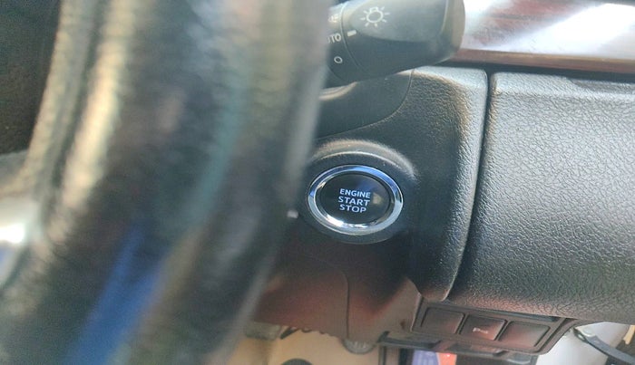 2016 Toyota Innova Crysta 2.4 VX 7 STR, Diesel, Manual, 56,119 km, interior