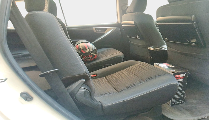 2016 Toyota Innova Crysta 2.4 VX 7 STR, Diesel, Manual, 56,119 km, interior